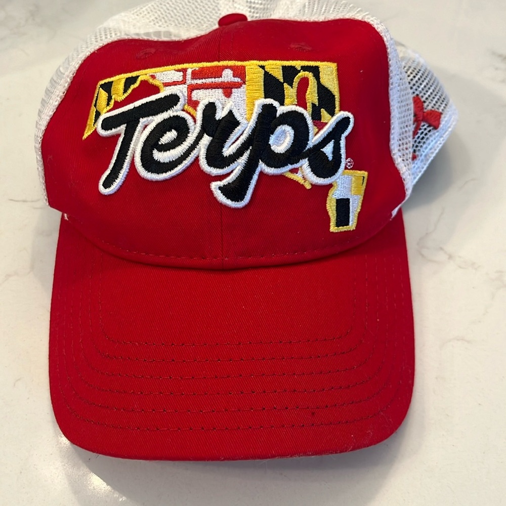 Under Armour University of MD Terps Mesh Truckers Cap